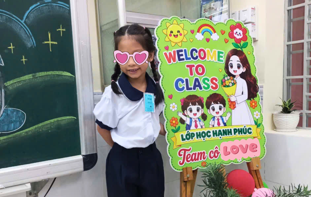 Sáng nay, D. tự chuẩn bị đến trường